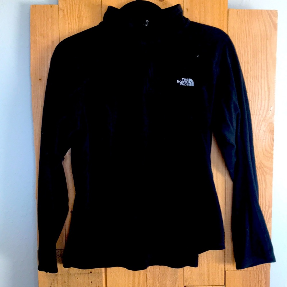 3/4 north face sweatshirt